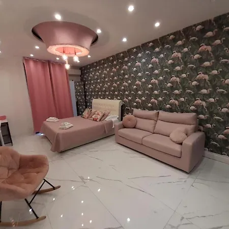 Black Vulcano Suites&studios 3* Νάπολη
