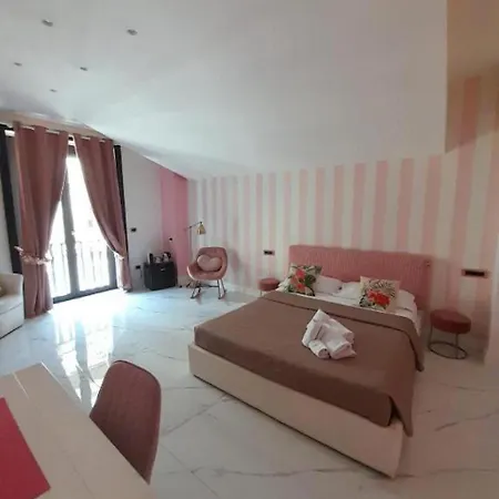 Black Vulcano Suites&studios 게스트하우스 나폴리