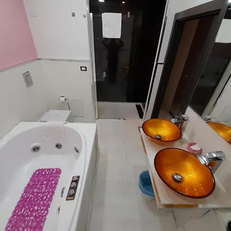 Black Vulcano Suites&studios Naples
